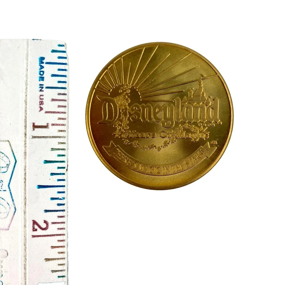 Disneyland  2000  Commemorative Coin 45 Years of Magic Walt Disney Travel Co